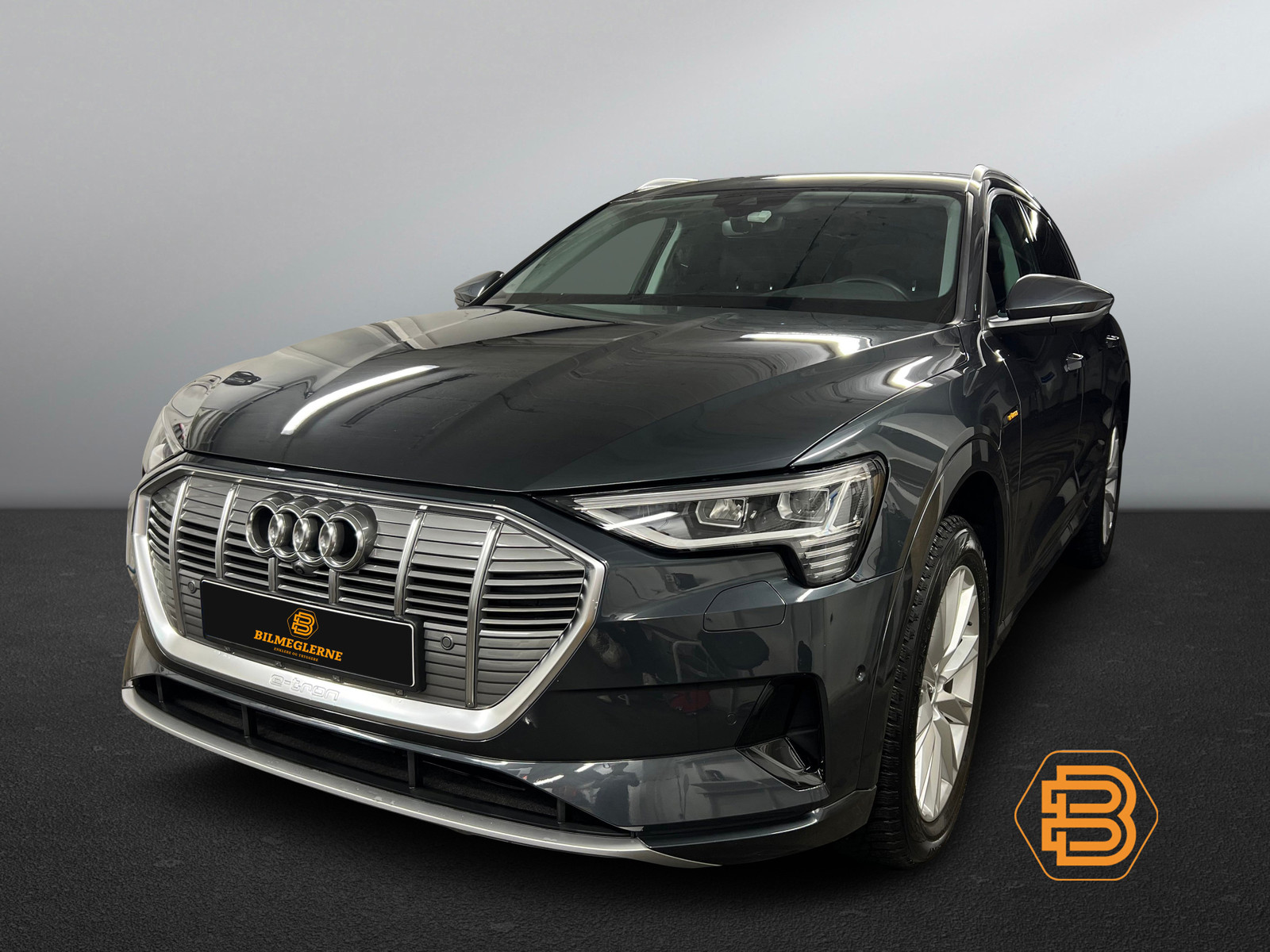Audi E-tron  image3