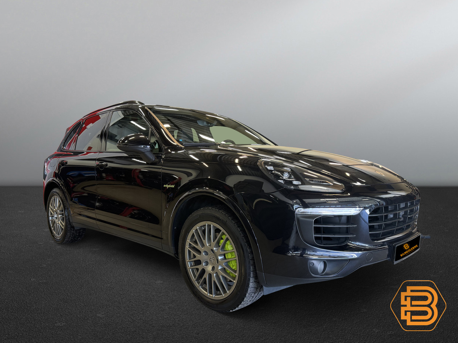Porsche Cayenne e-Hybrid  image4
