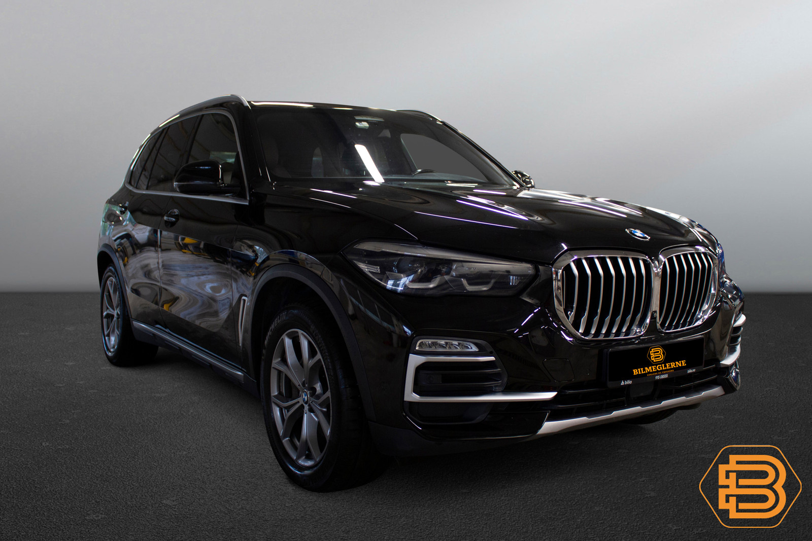 BMW X5  image4