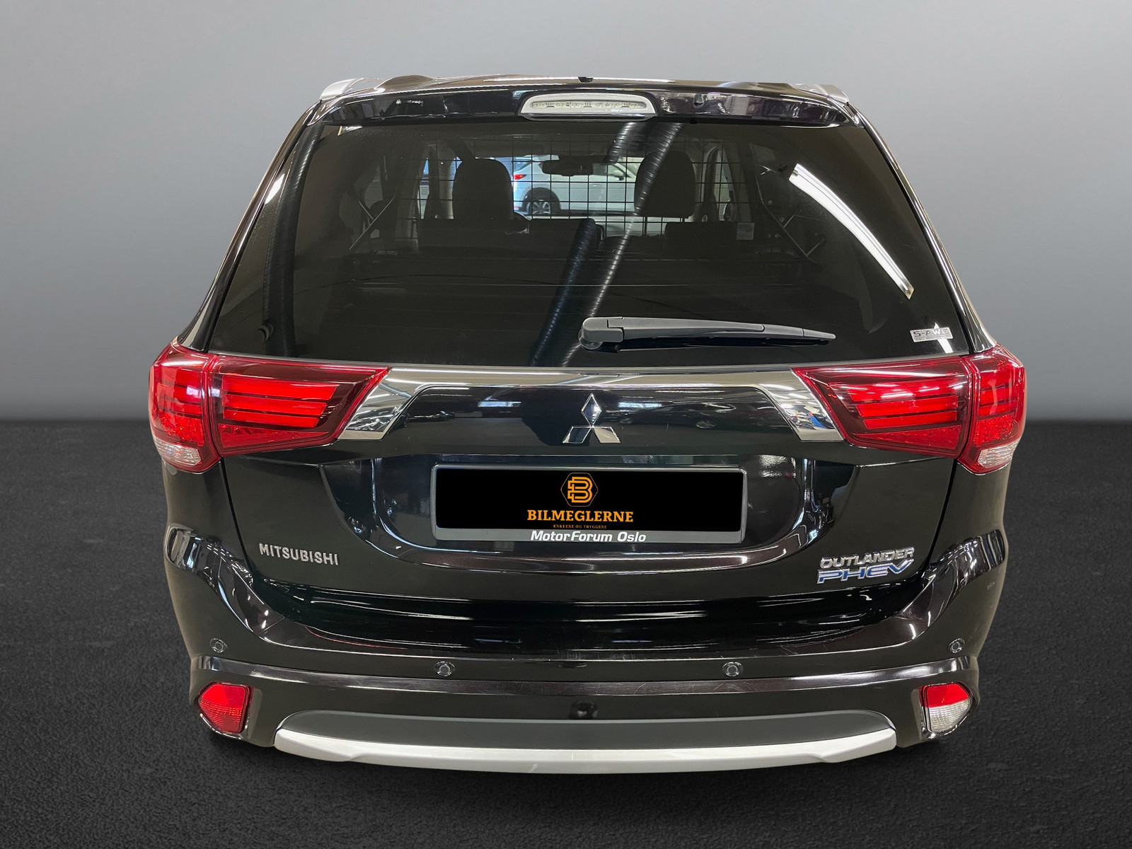 Mitsubishi Outlander   image5
