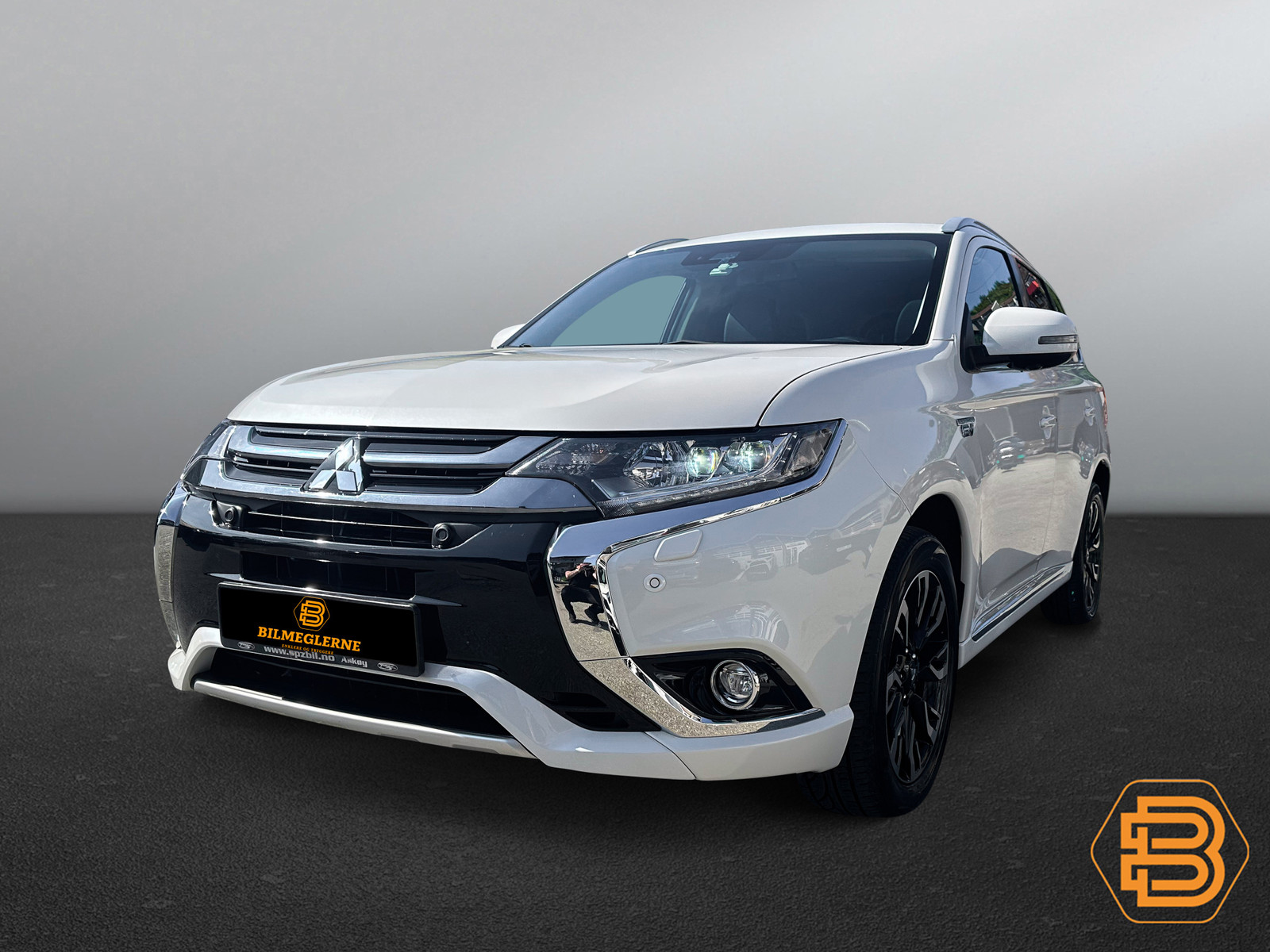 Mitsubishi Outlander   image5