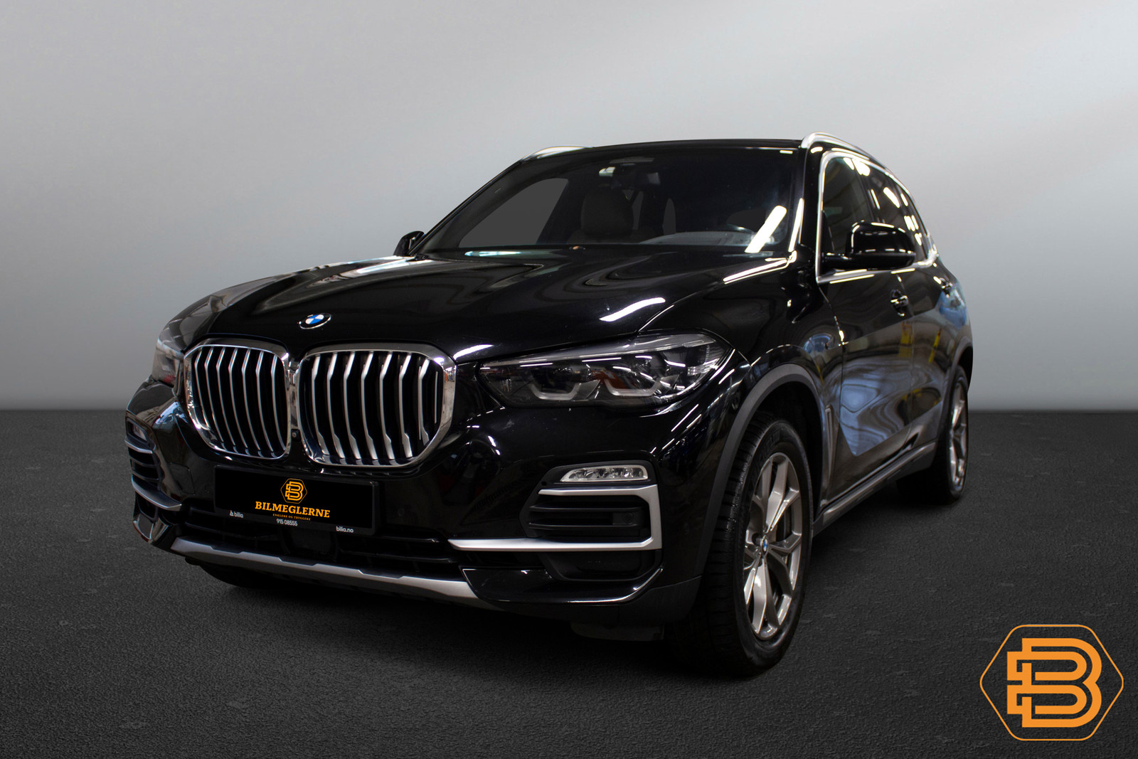BMW X5   image6