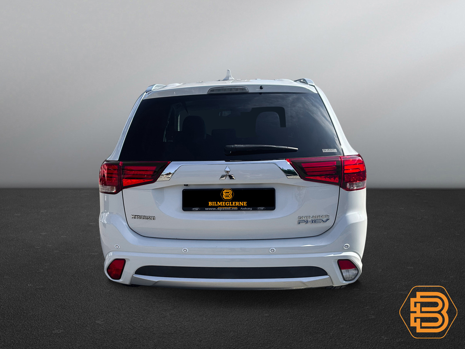 Mitsubishi Outlander   image7