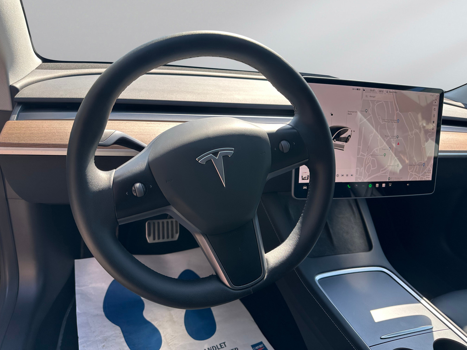 Tesla Model 3   image8