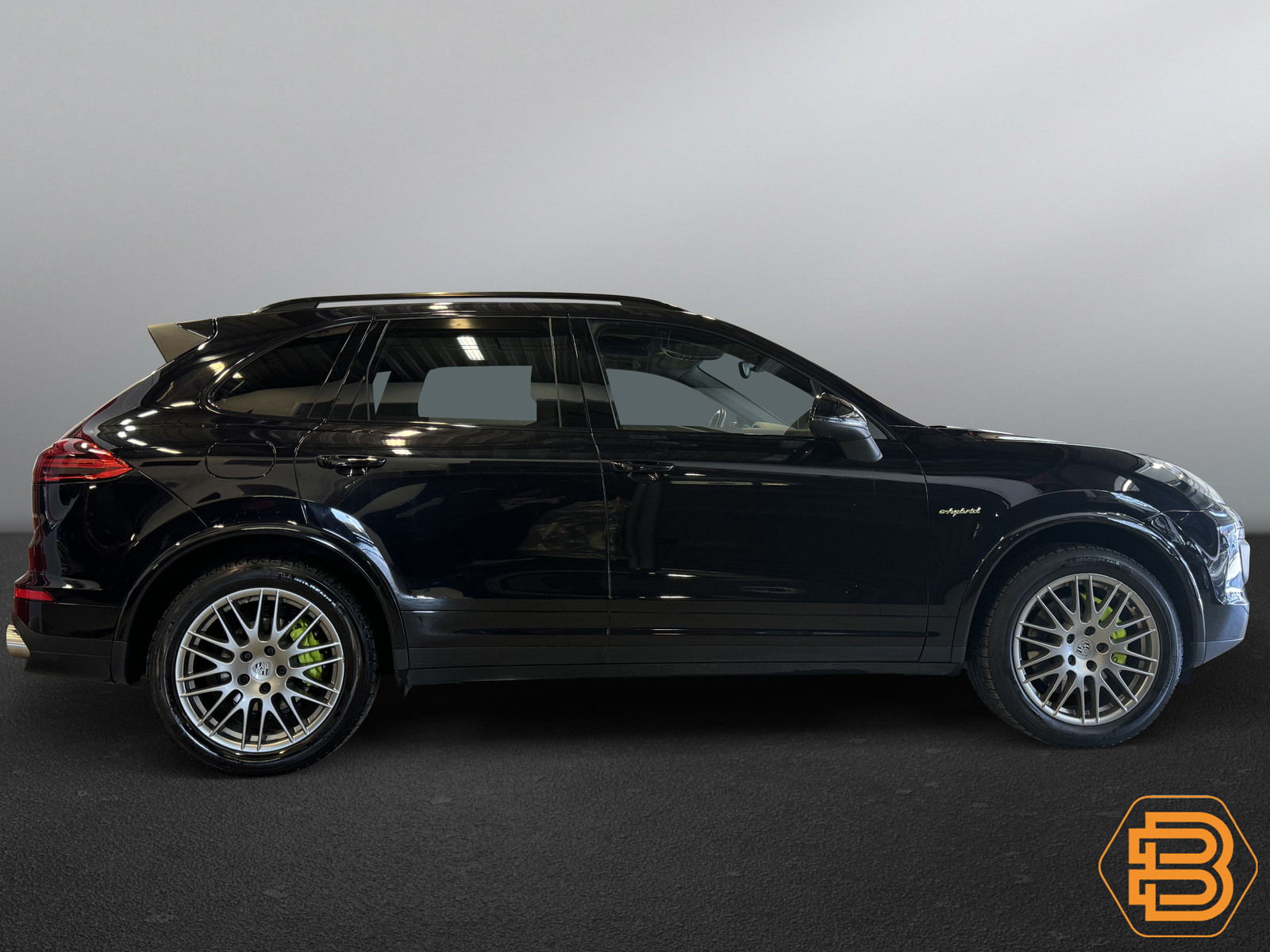 Porsche Cayenne e-Hybrid   image9