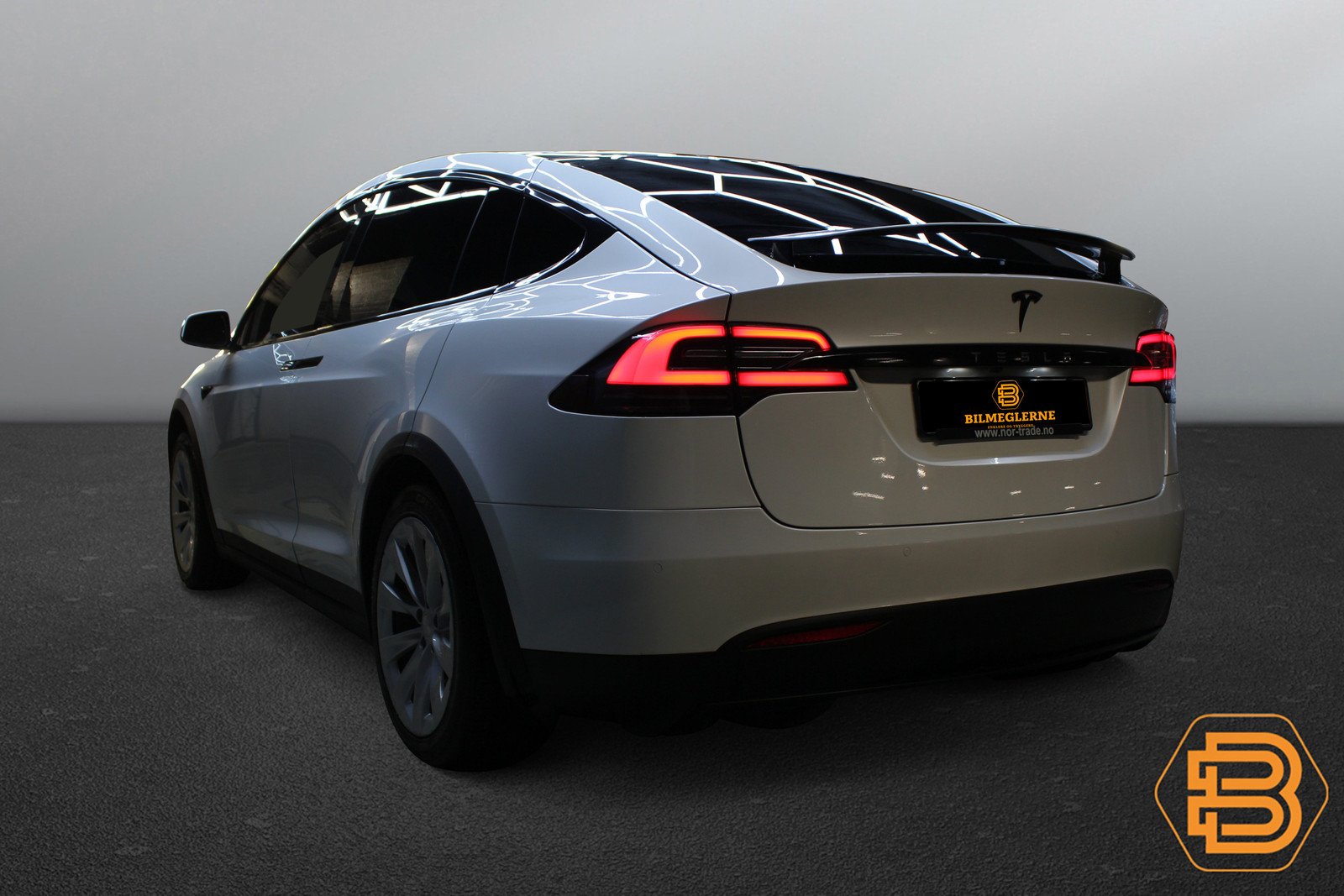 Tesla Model X   image12