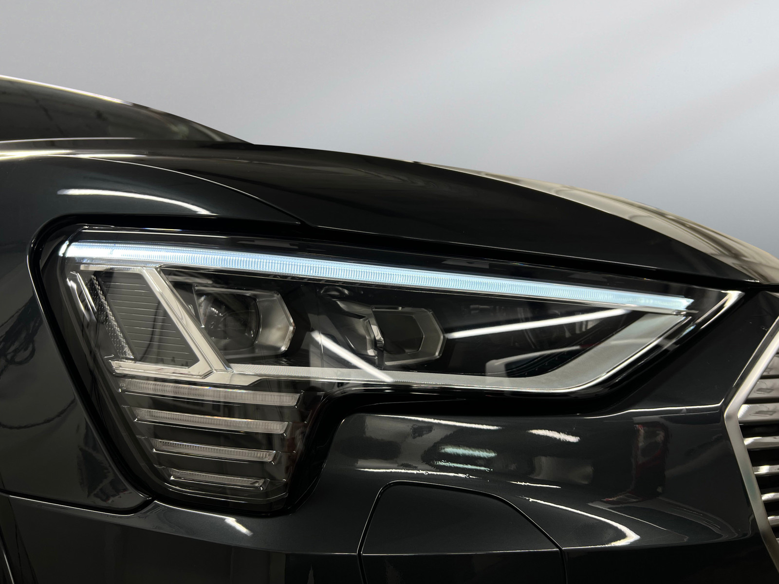 Audi E-tron   image14