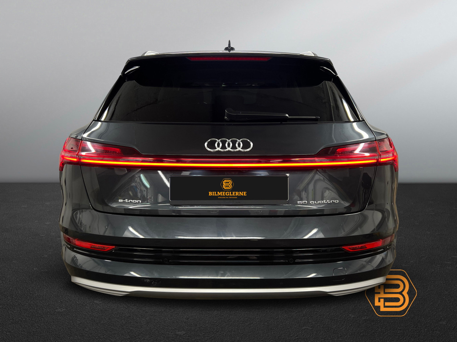 Audi E-tron   image15