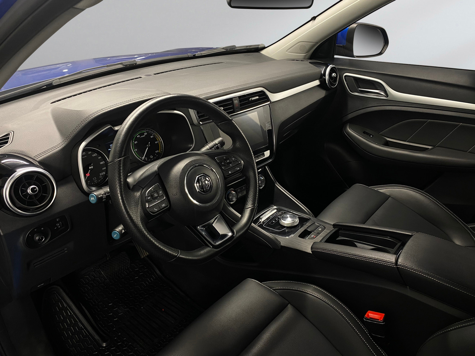 MG ZS EV   image16