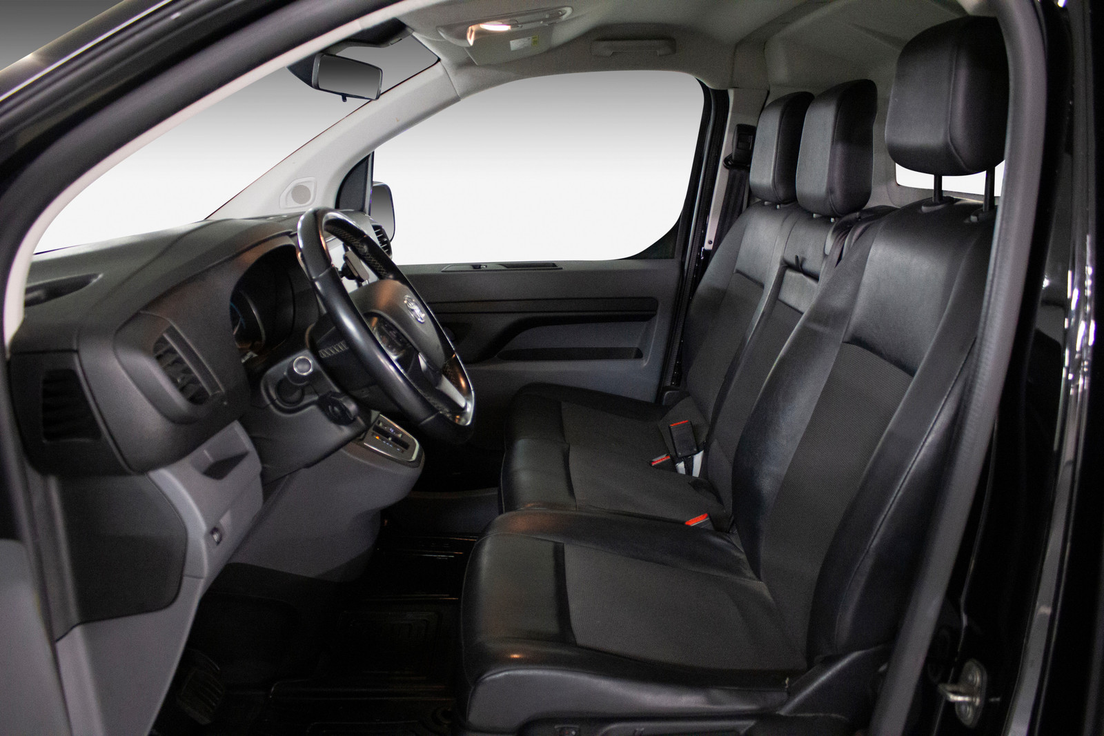 Toyota Proace   image16