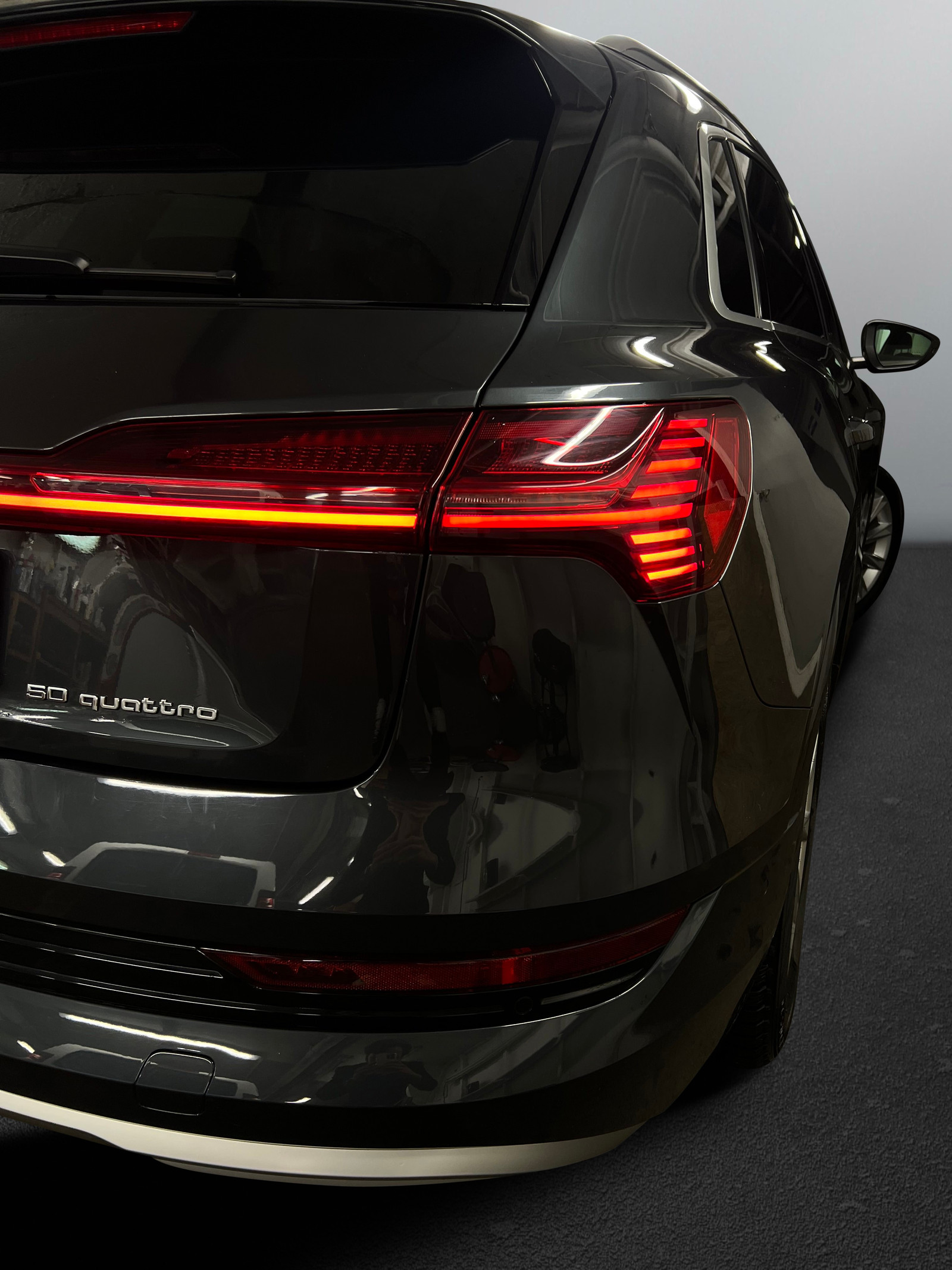 Audi E-tron   image18