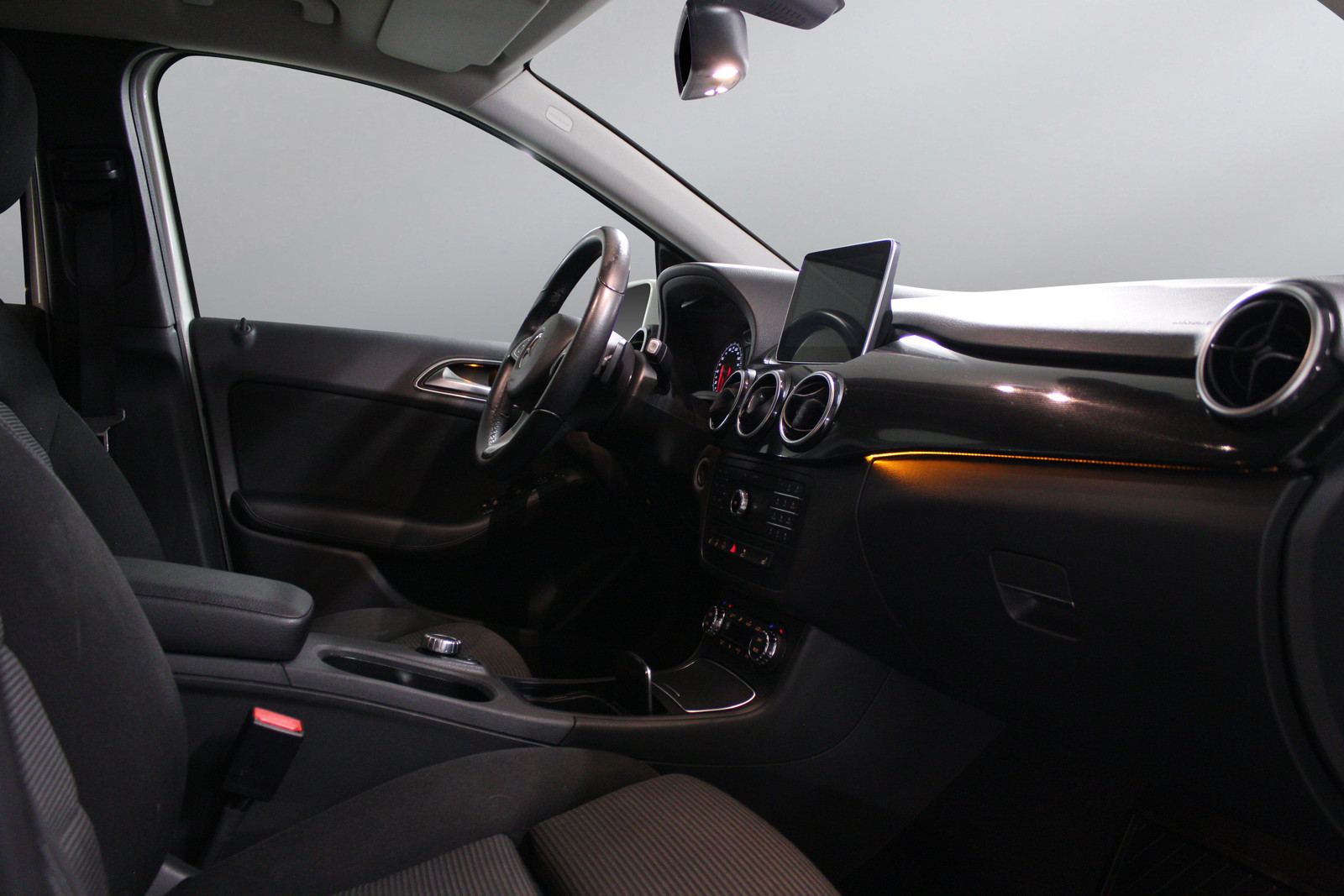 Mercedes-Benz B-Klasse   image18