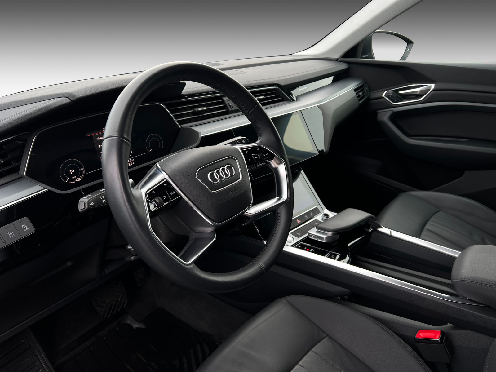 Audi E-tron   image20