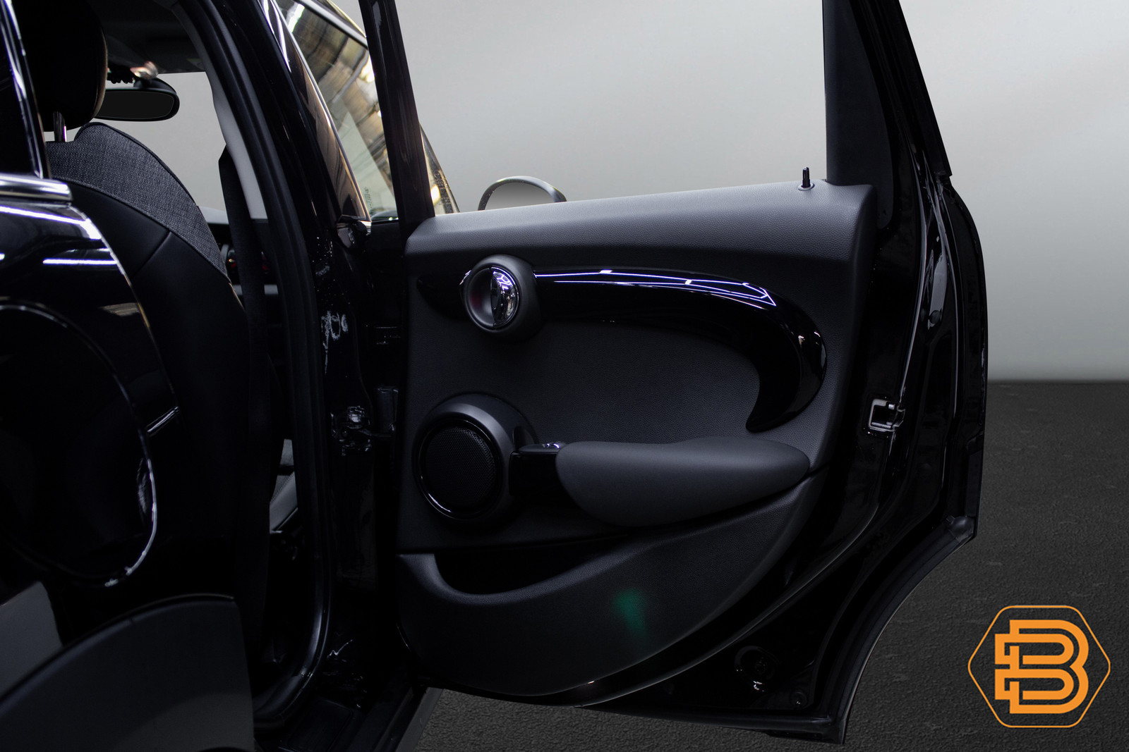 Mini Cooper   image22