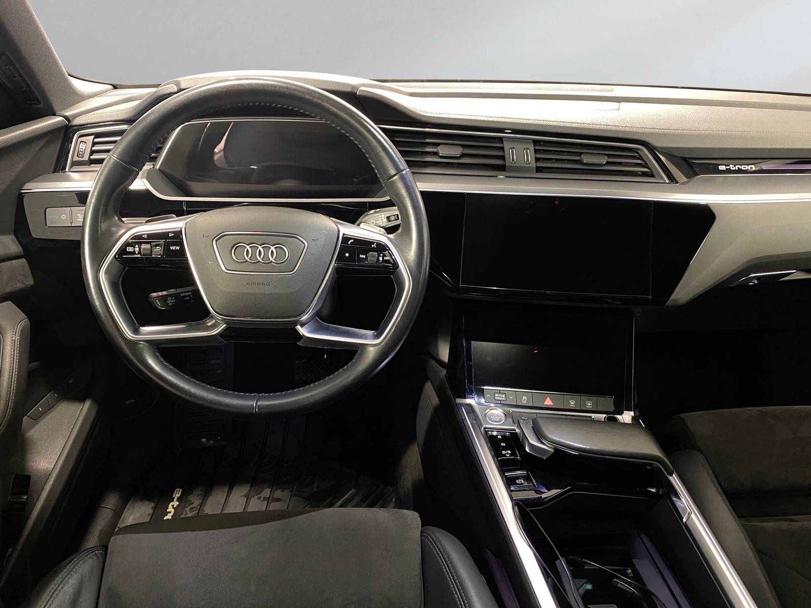 Audi e-tron   image22