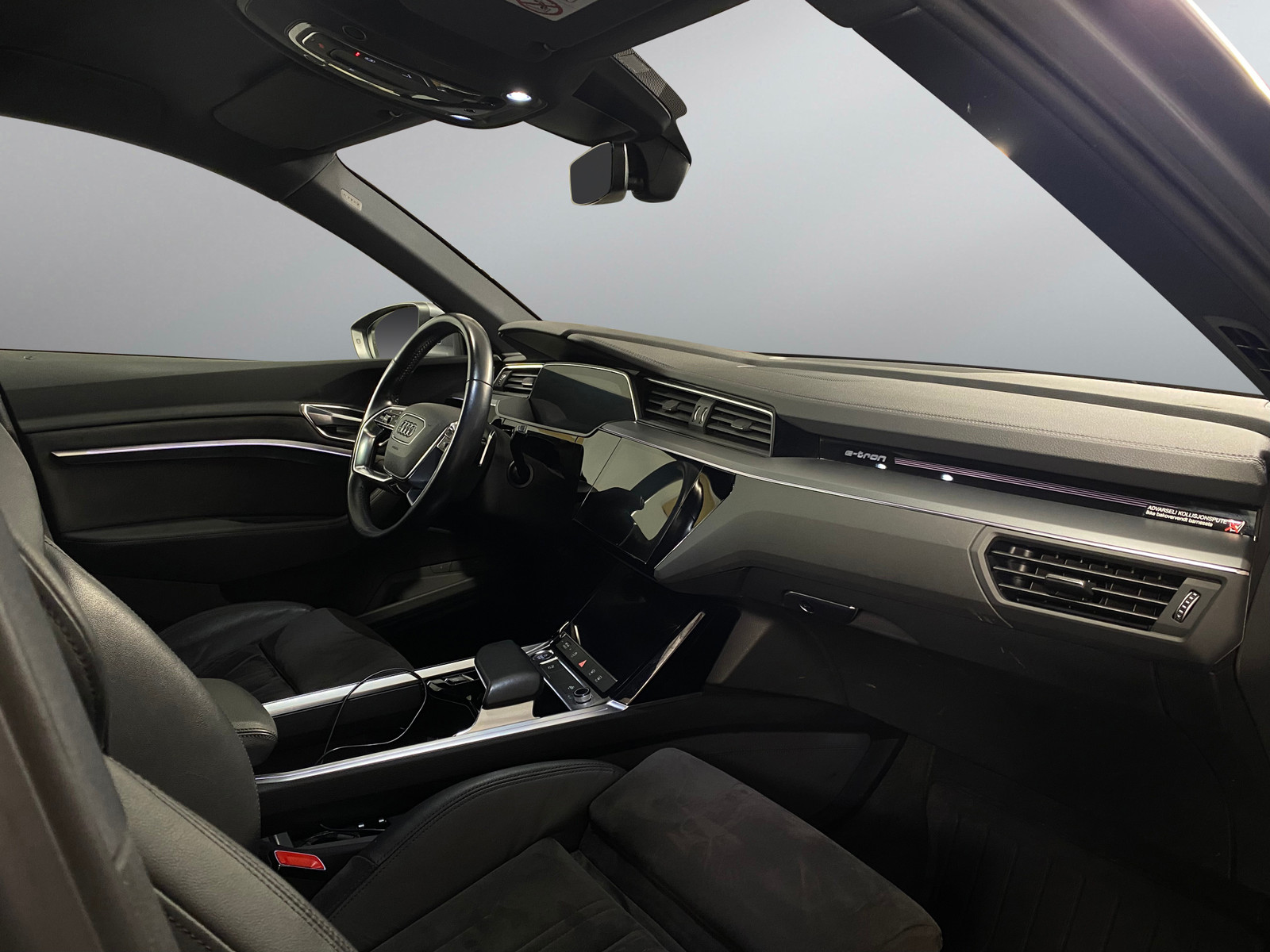 Audi e-tron   image28