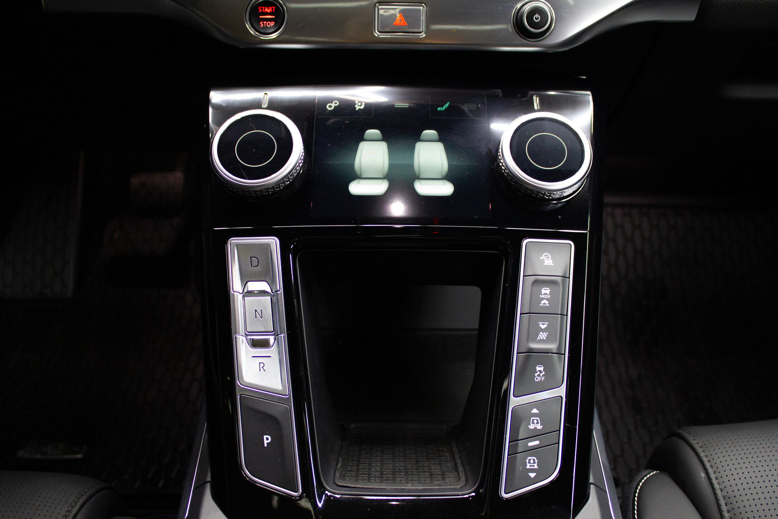 Jaguar I-Pace HSE   image29
