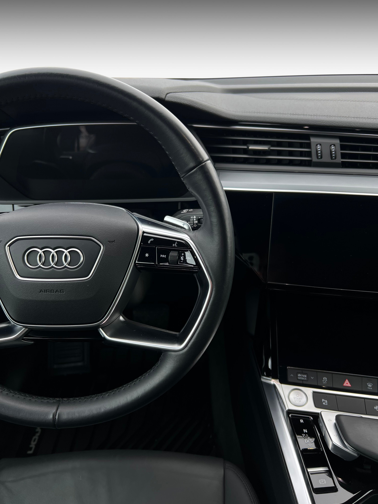 Audi E-tron   image28