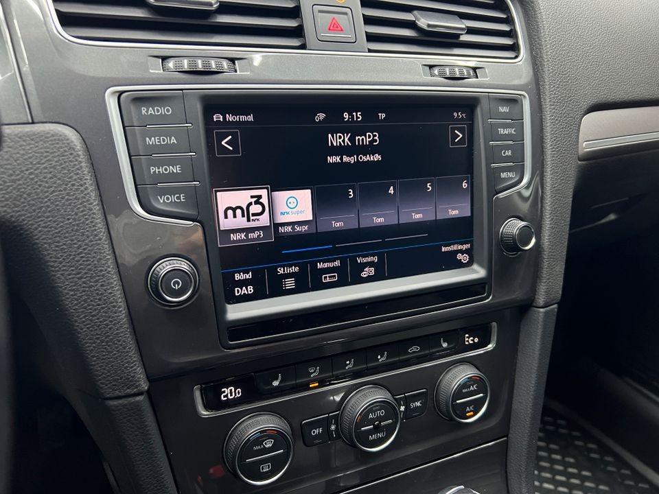 Volkswagen E-golf   image11