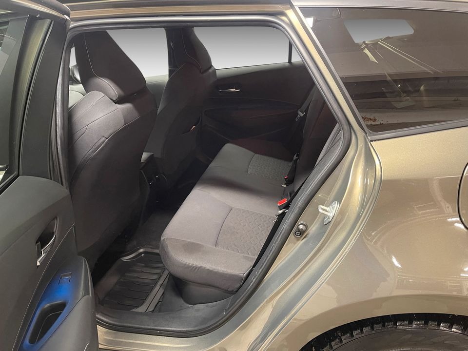 Toyota Corolla   image11