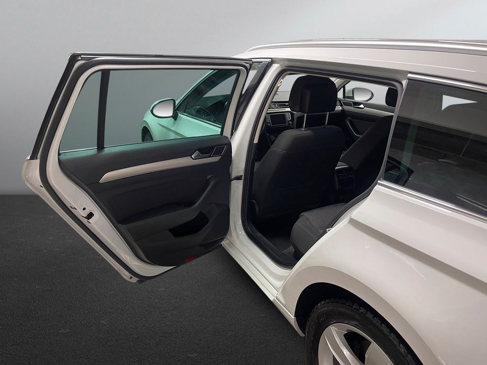 Volkswagen Passat 1,6   image12