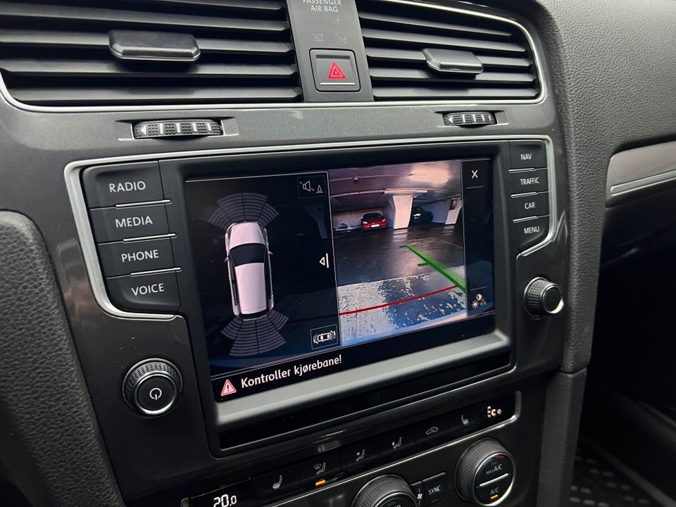 Volkswagen E-golf   image14