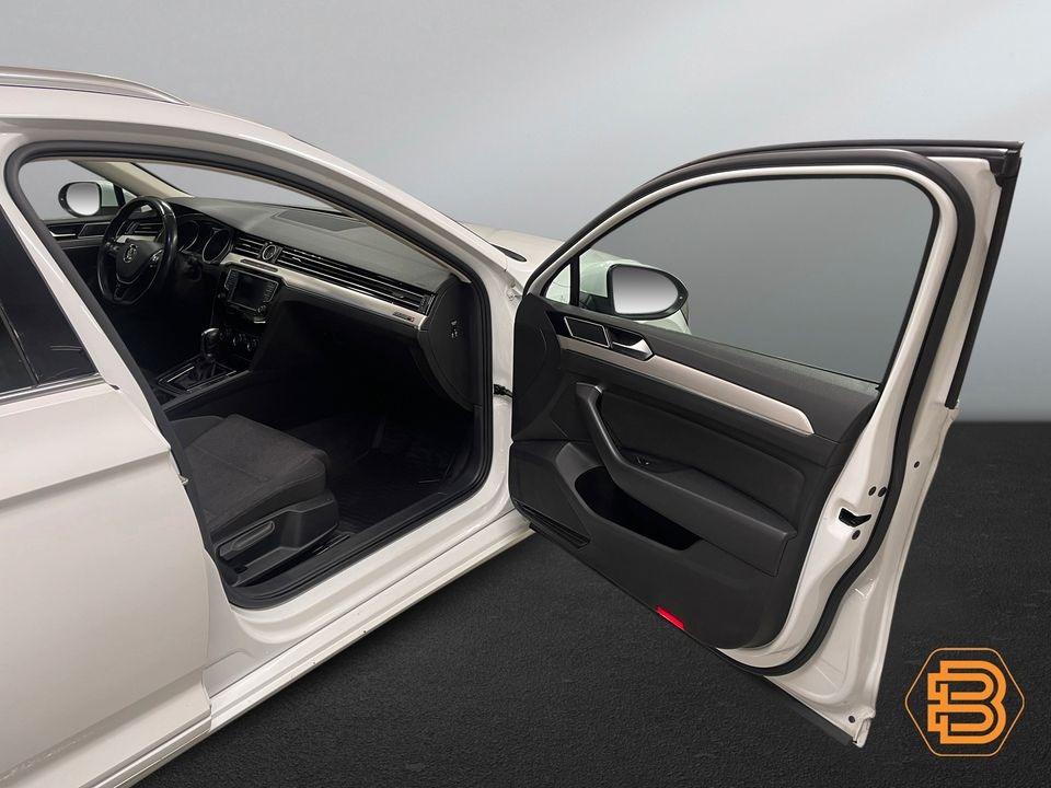 Volkswagen Passat 1,6   image15