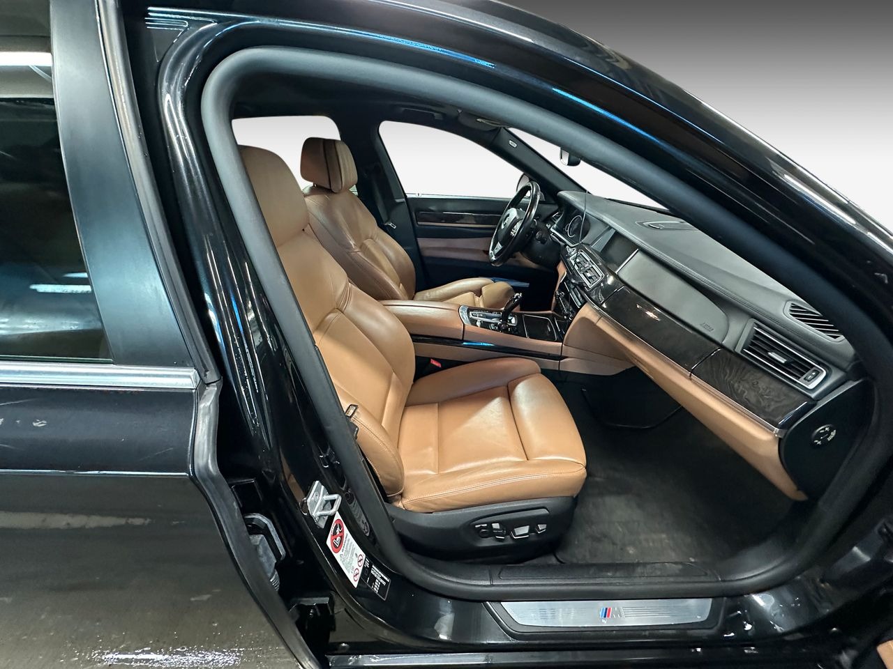 BMW 7-serie   image16