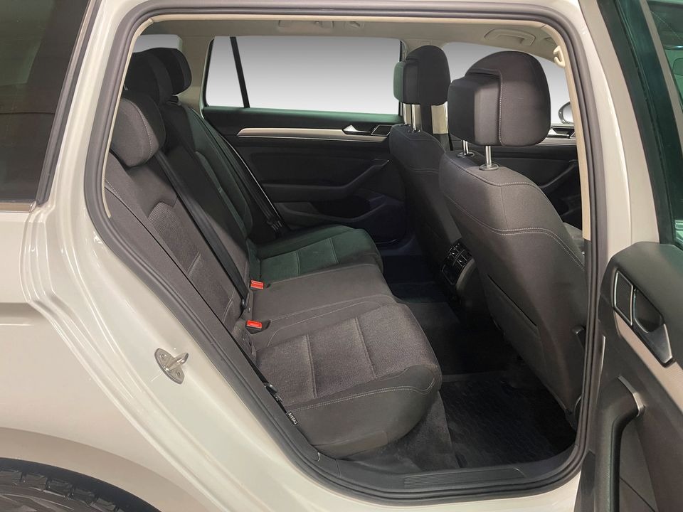 Volkswagen Passat 1,6   image18