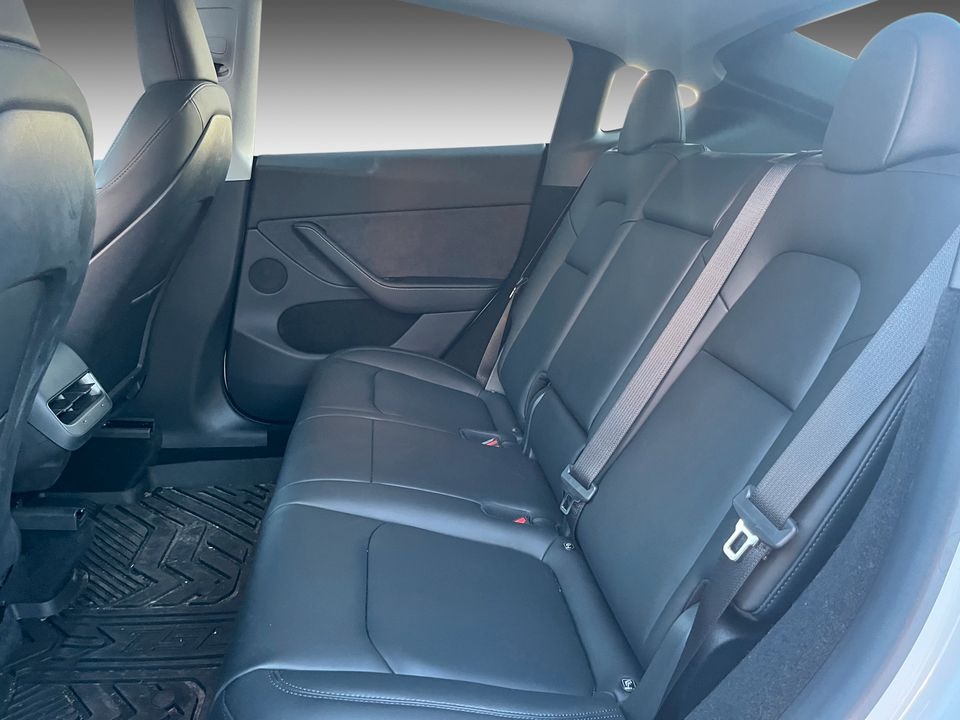 Tesla Model Y   image18