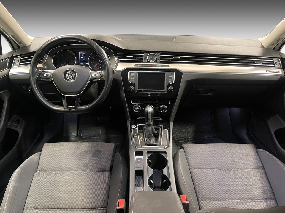 Volkswagen Passat 1,6   image20