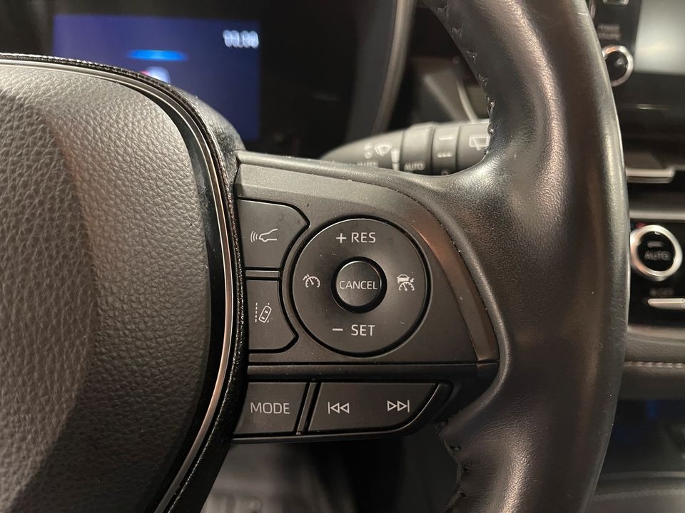Toyota Corolla   image21