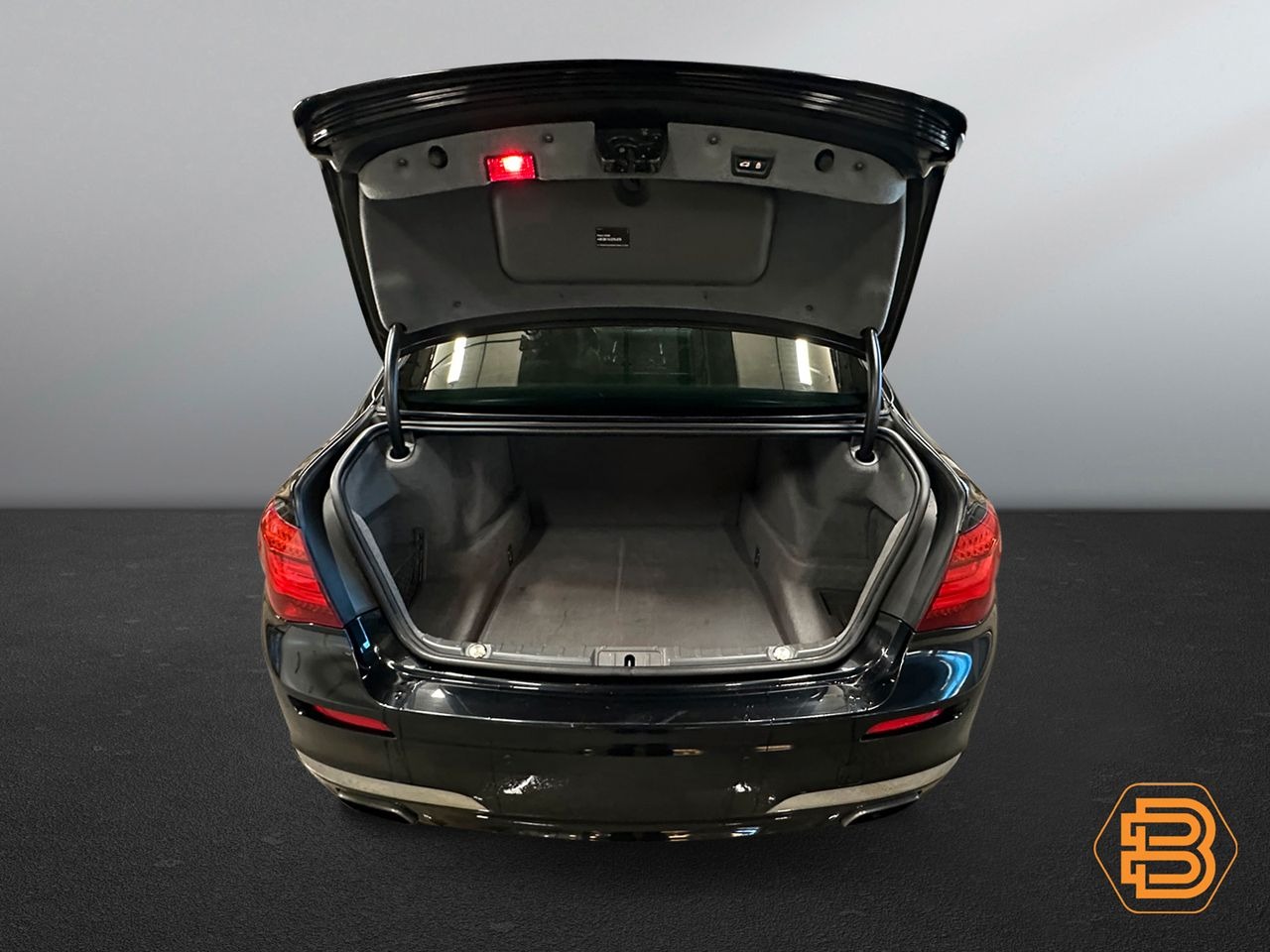 BMW 7-serie   image23