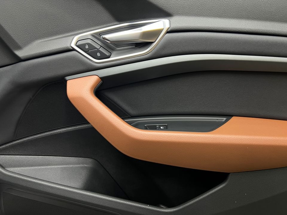 Audi E-tron   image27