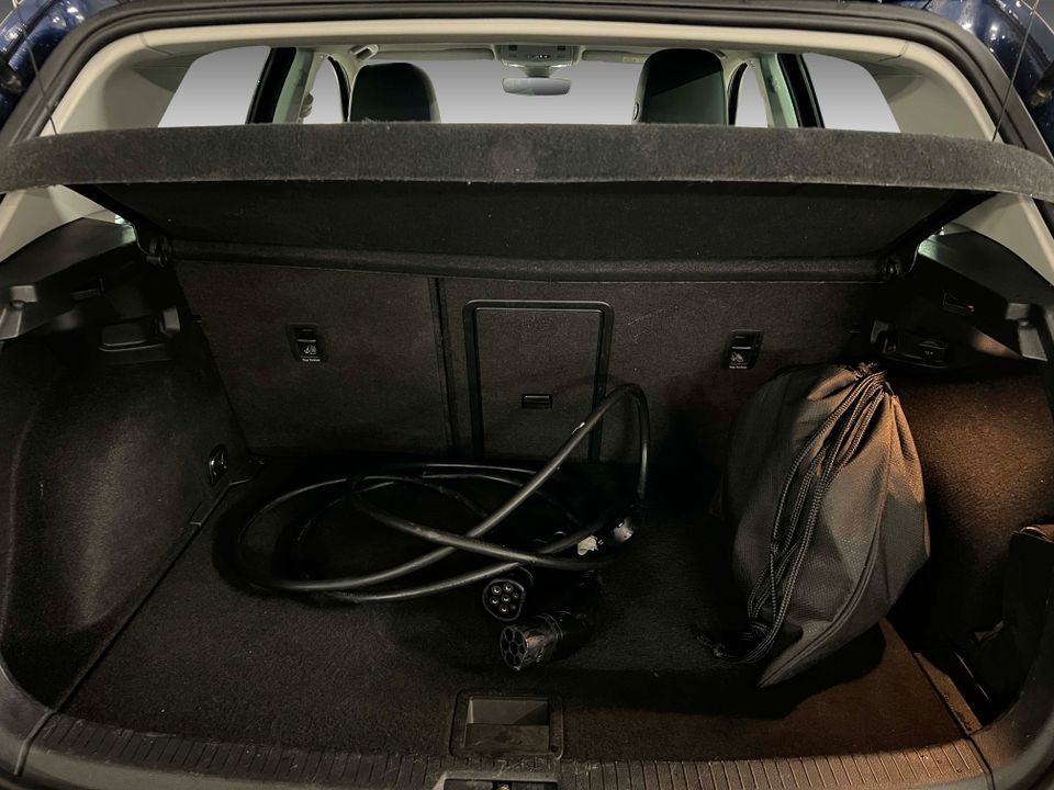 Volkswagen Golf   image29