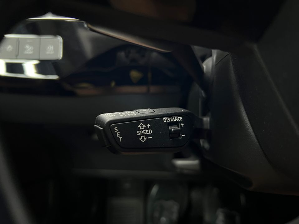 Audi E-tron   image32