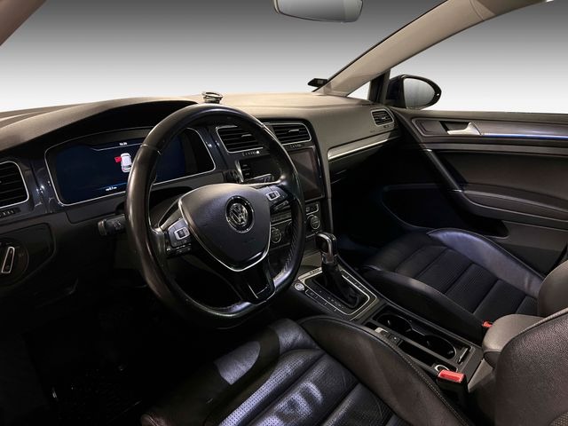 Volkswagen Golf  image3