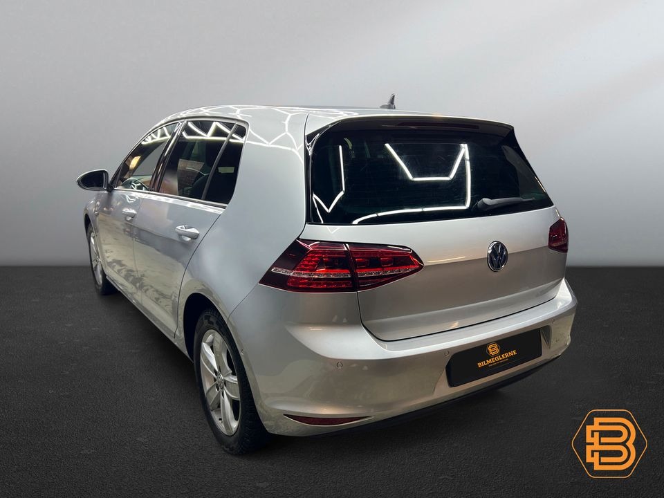 Volkswagen E-golf   image6