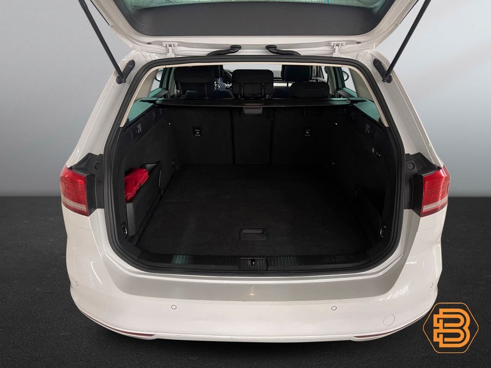 Volkswagen Passat 1,6   image7