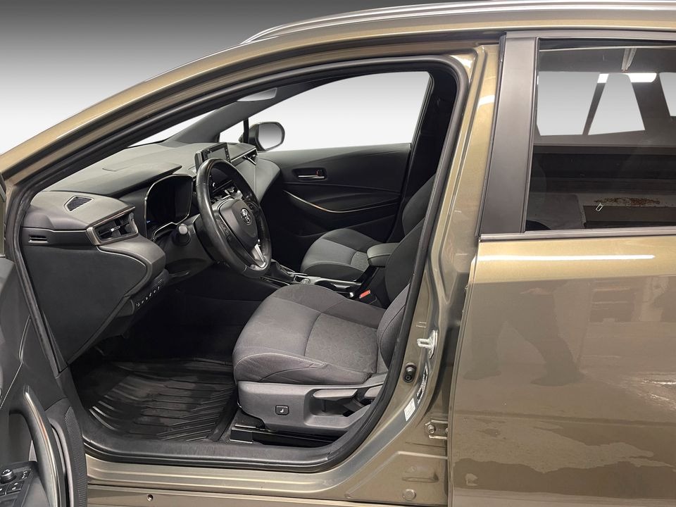 Toyota Corolla   image8