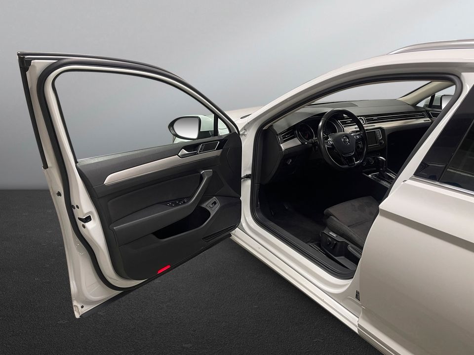 Volkswagen Passat 1,6   image8