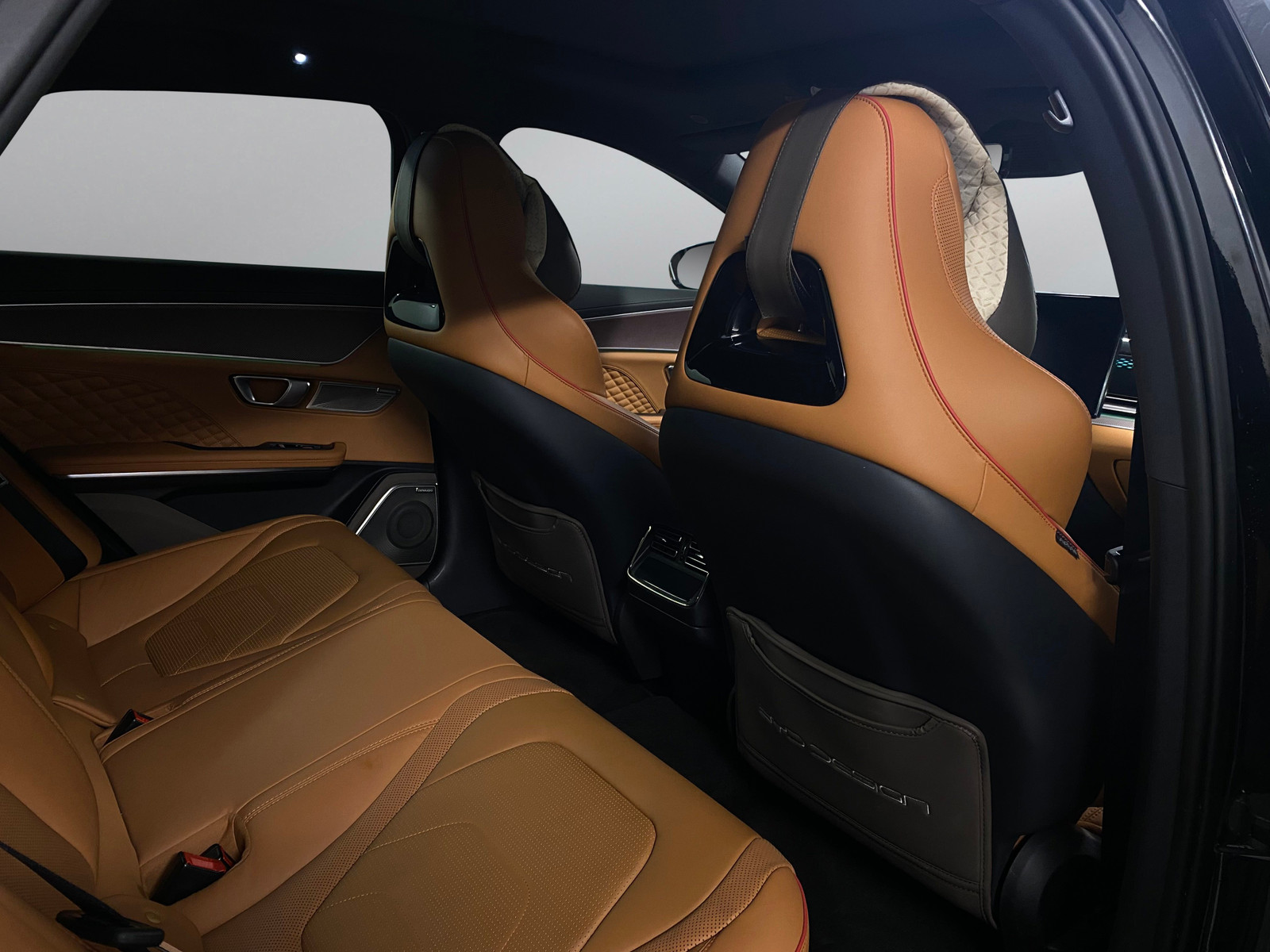 BYD Han   image26