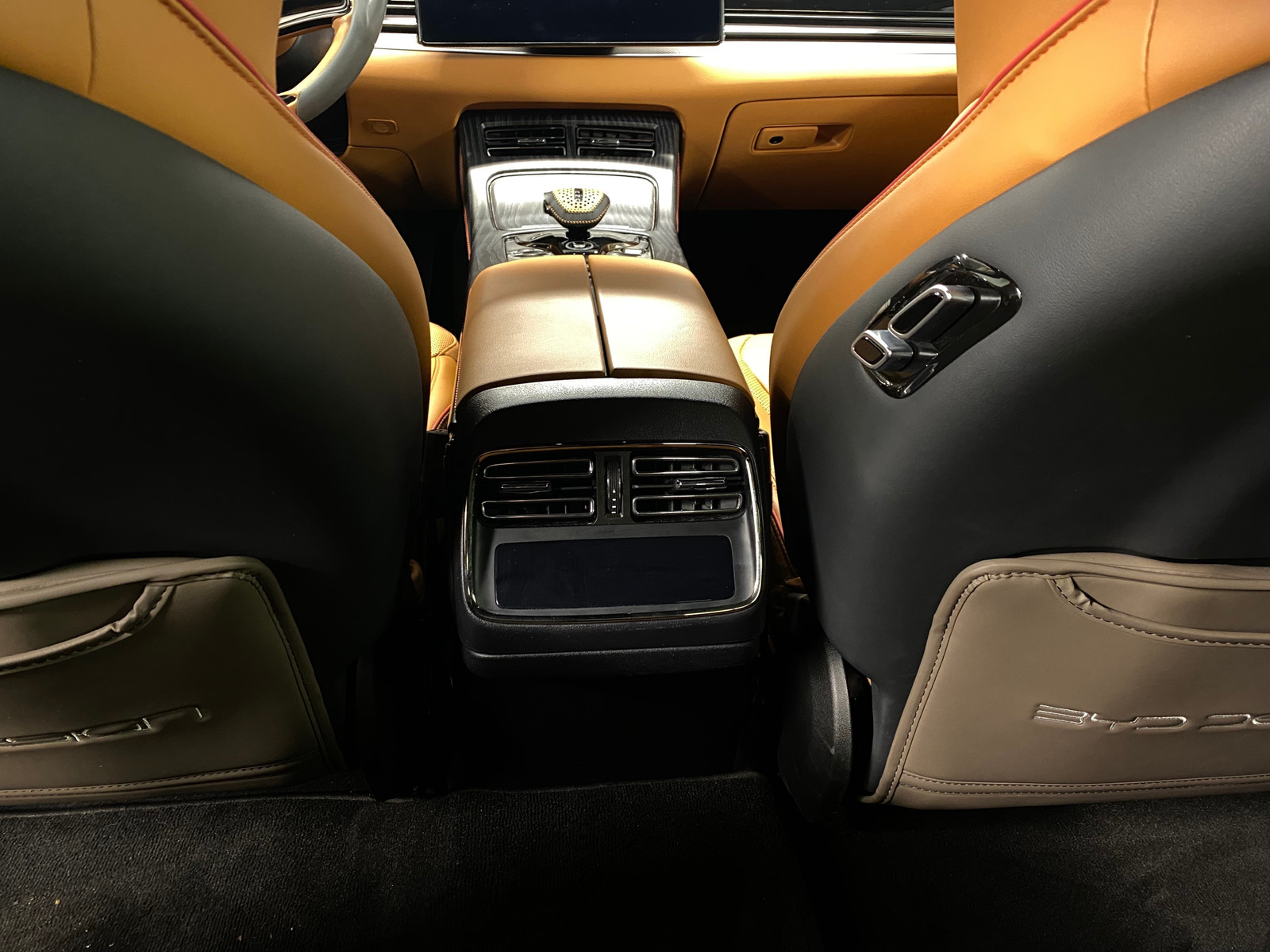 BYD Han   image38
