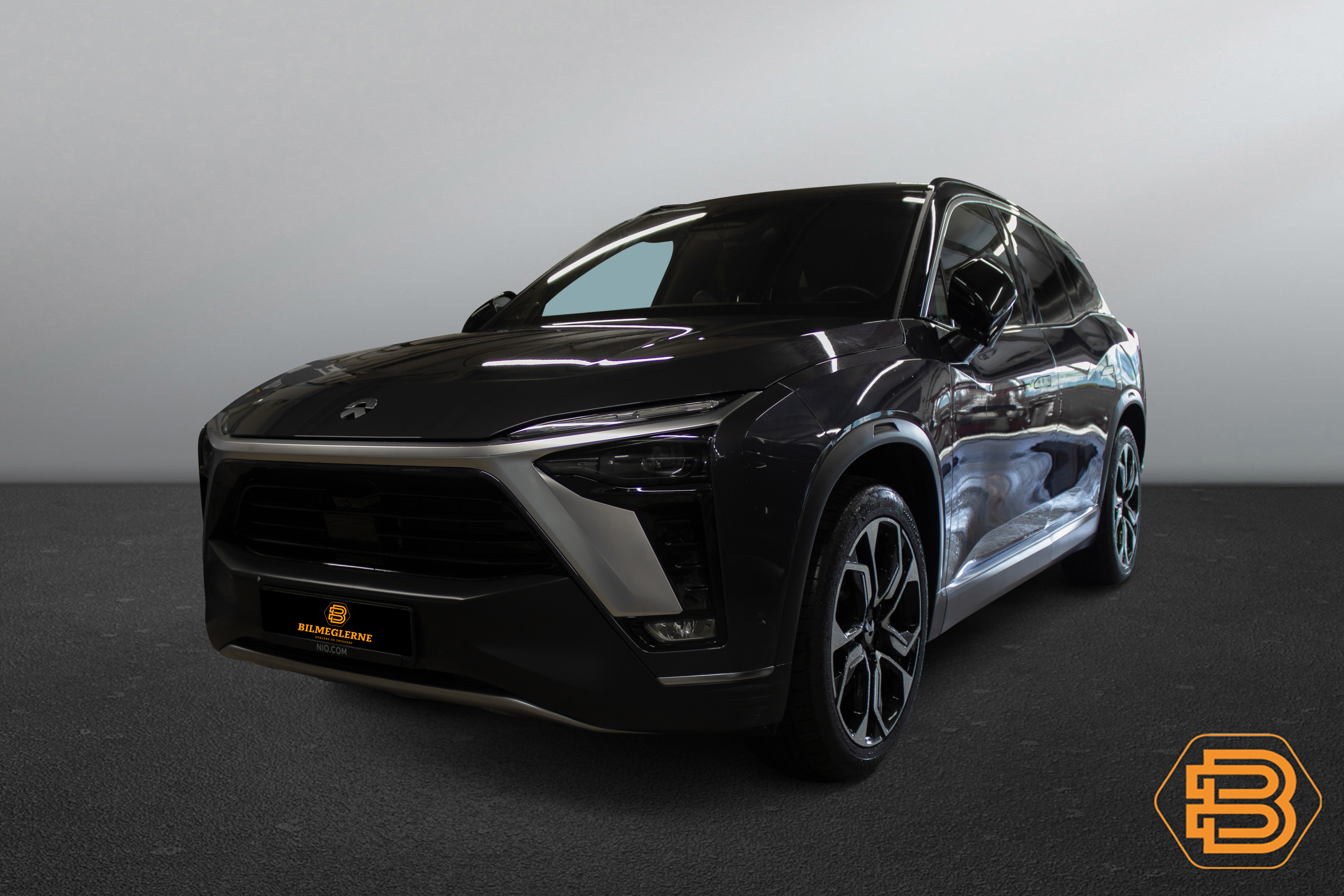 NIO ES8  image3