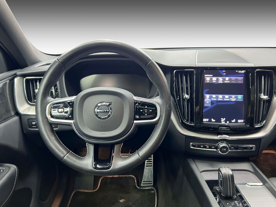 Volvo XC60   image10