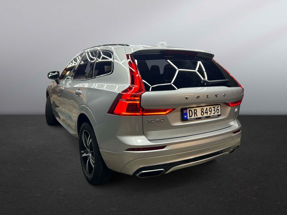 Volvo XC60   image17