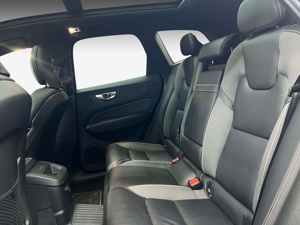Volvo XC60   image23