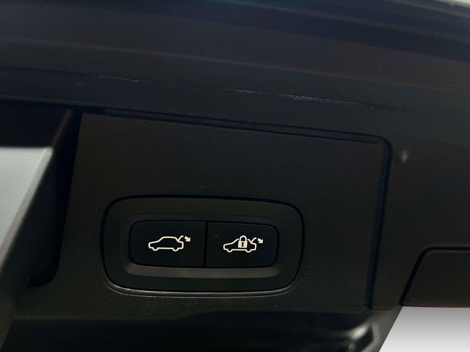 Volvo XC60   image27