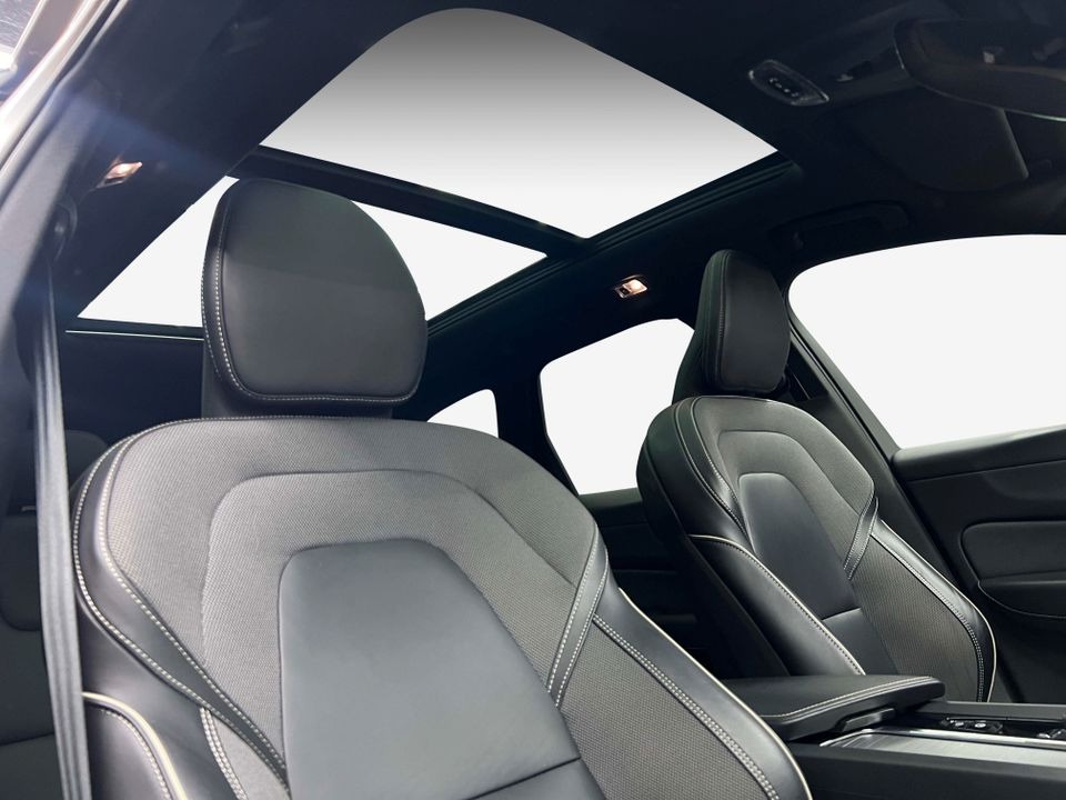 Volvo XC60   image28