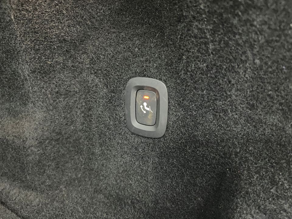Volvo XC60   image34